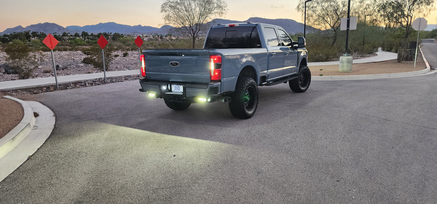 BMC 17-26 Ford Superduty Hitchbar Rear Lights with 7" Racesport Black Series LED inc. Harness